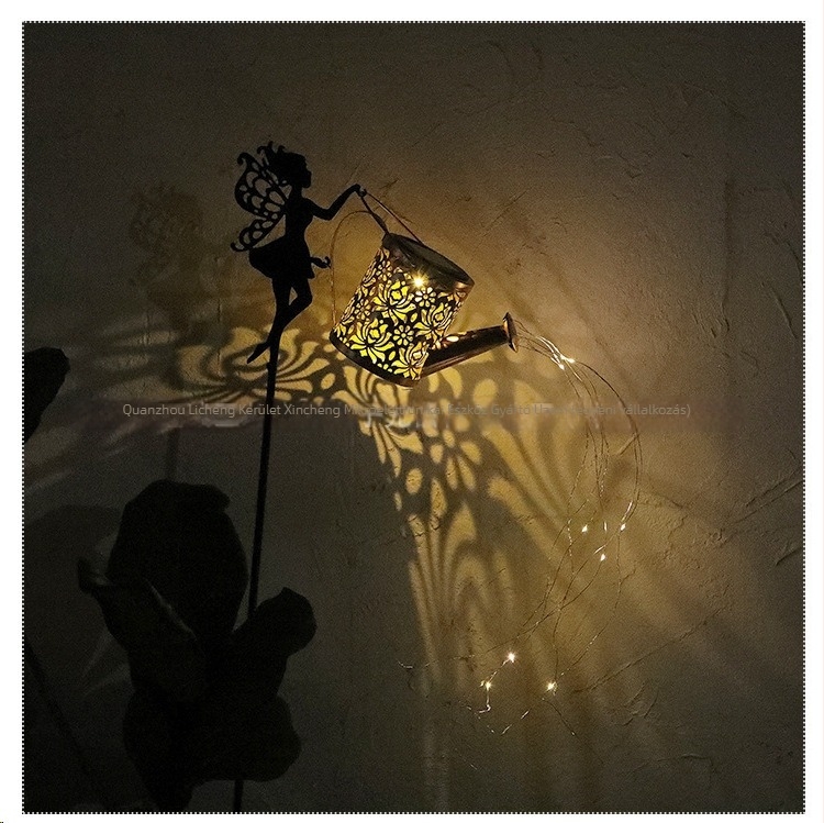 Napelemes lámpás vetítő lámpa, kovácsoltvas, lyukacsos peónia motívummal, LED, IP65, 3V, 0,5W, 6–12 óra