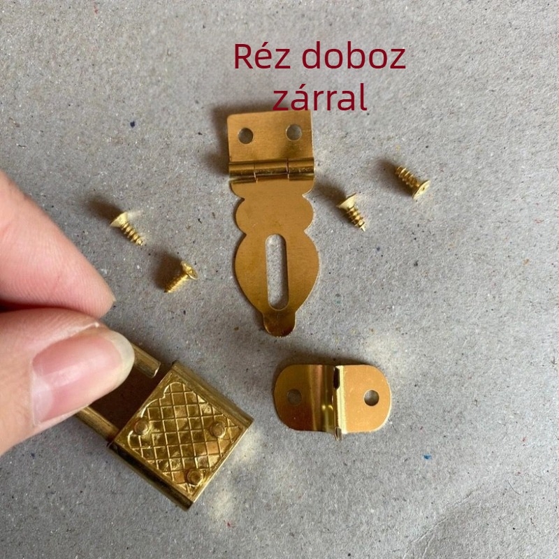 Ékszerdobozzár-készlet: réz doboz-zár, cinkötvözetes lakat, kulccsal