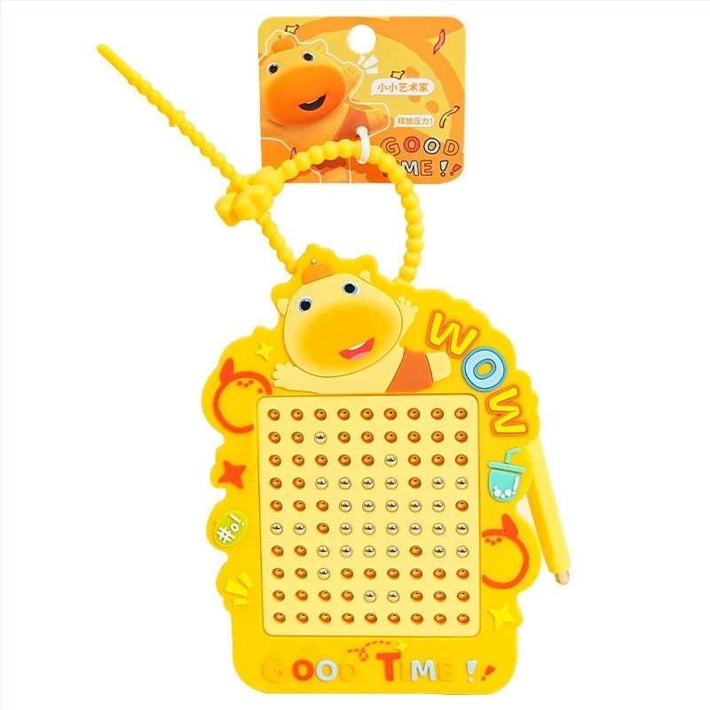 Capybara Lu Lu mágneses rajztábla kulcstartó, törölhető, rajzfilmszerű stílus