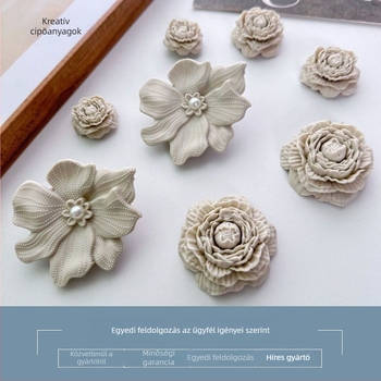 Cipő virág kiegészítő (3D, levehető, DIY) (Model: műanyag virág; Tökéletes sandálokhoz és hétköznapi cipőkhöz; egész éves használatra)