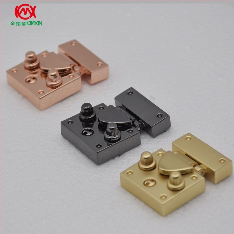 Gombos zár ékszerdobozokhoz és szivar-dobozokhoz — cinkötvözet, elasztikus csippzár, alkalmas ékszer- és ajándékdobozokhoz, kozmetikai és bőrápolási dobozokhoz, két beépítési opcióval