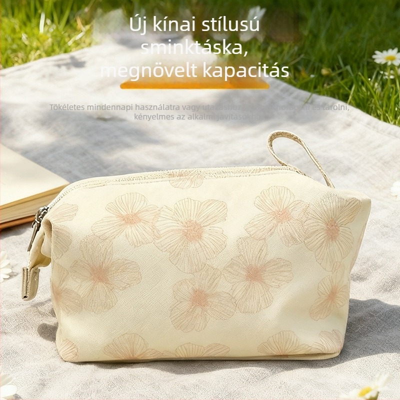 Sminkes táska – hordozható vízálló utazótáska kozmetikumokhoz, 3D szerkezet, kézben tartható