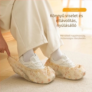 Egyszer használatos beltéri cipővédők, dobozos csomagolású, nemszőtt anyagból, vízálló, csúszásmentes és kopásálló, kihúzható dizájnnal