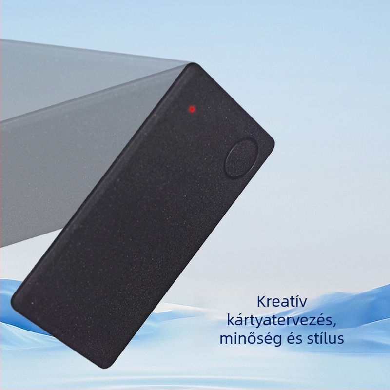 F1 kártya GPS tracker — ultra vékony, 38×34×9 mm, GPS pontosság 10 m, IP67 vízálló, 180 napos akkumulátor-élettartam, beépített antenna