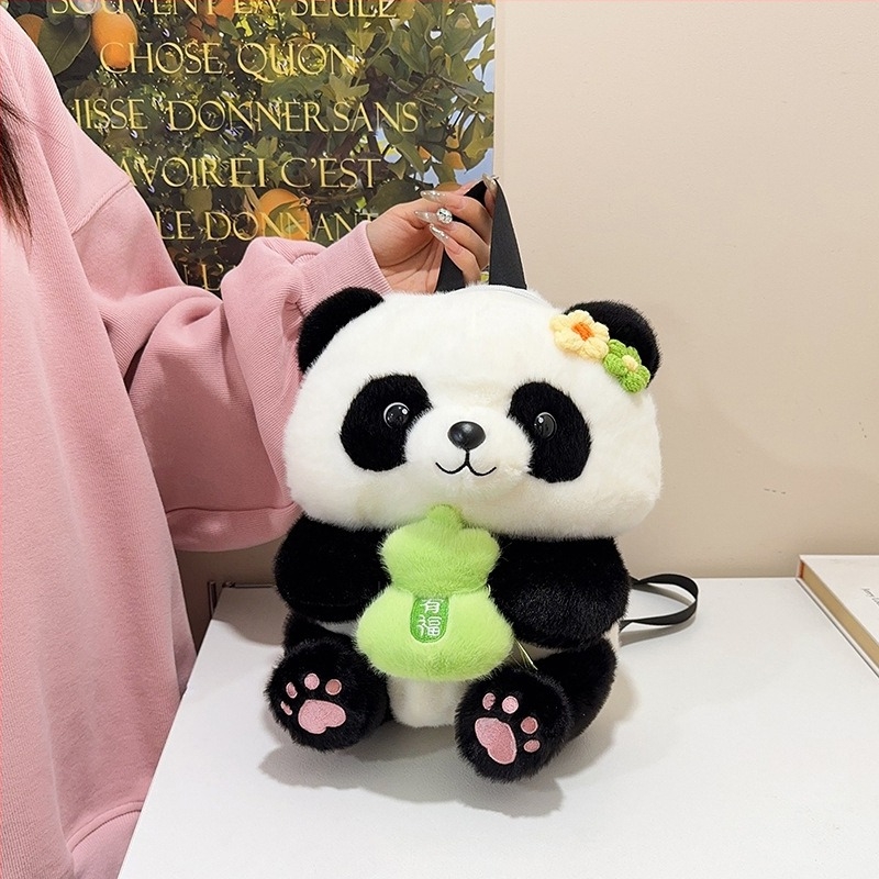 Panda plüss hátizsák gyerekeknek, rajzfilmszerű stílus, poliészter bélés, első osztályos használatra