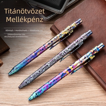 Titánium ötvözetből készült taktikai toll csavaros mechanizmussal és digitális kamuflázzal — Pioneer EDC
