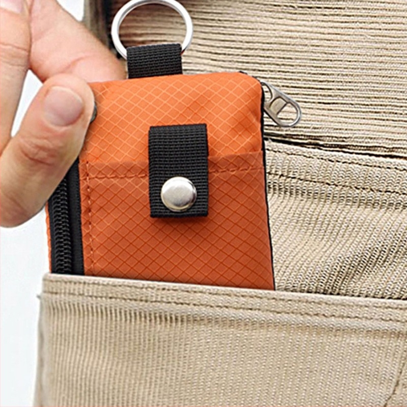 Mini érme táska RFID-blokkolóval és anti-theft kártyatartóval, cipzárral, vízszintes négyzet alakú, poliészter kockás mintázat