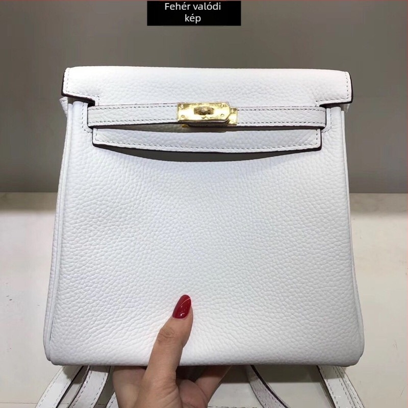 McKendall hátizsák első osztályú marhabőrből, Litchi grain textúra, kapacitás 20 L alatt, iPadhez kompatibilis, ergonómikus hátsó panel