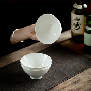 Porcelán rizstál, modern minimalista stílus (Anyag: porcelán; Mikrohullámú sütőben használható: Igen; Logó nyomtatása: Lehetséges)