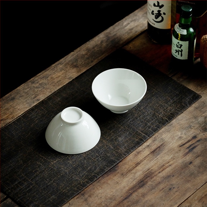 Porcelán rizstál, modern minimalista stílus (Anyag: porcelán; Mikrohullámú sütőben használható: Igen; Logó nyomtatása: Lehetséges)