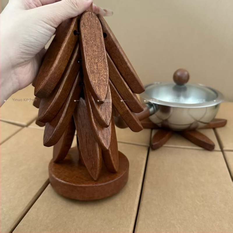 Fa étkezési alátét – hőszigetelő, rendhagyó alakú, modern minimál stílus