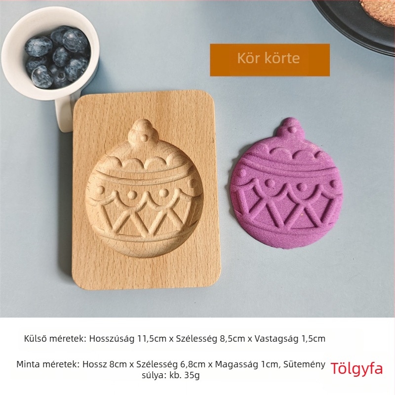 Sütemény- és pogácsagyártó forma – szabálytalan alakú, tömörfa, karácsonyi rajzfilm mintával