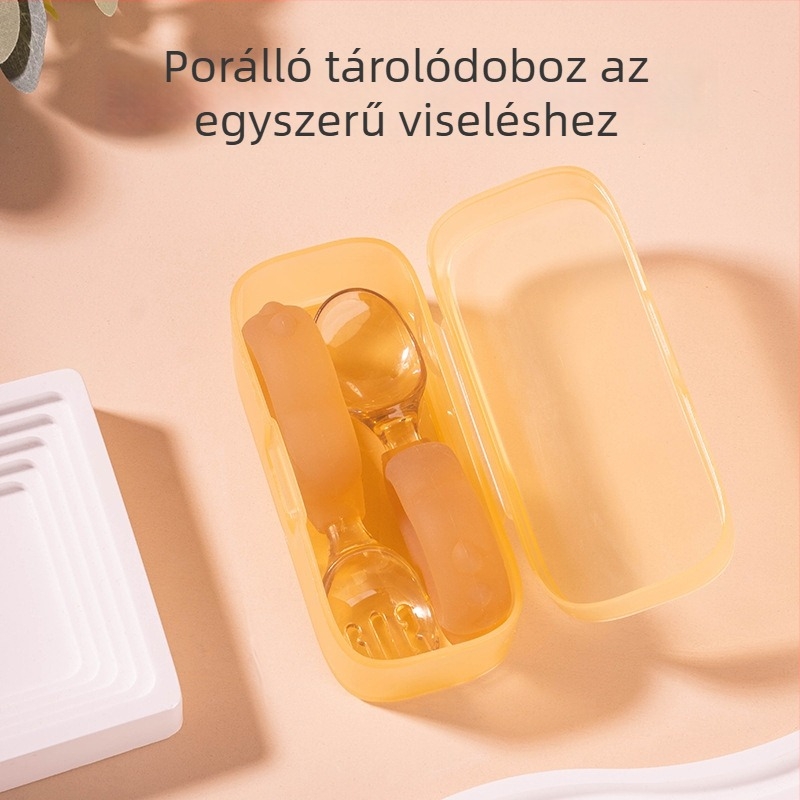Szilikonból készült baba etetőkanál és villa – két darabos készlet, edzés célú puha kanál görbített rövid nyéllel, 6 hónaptól