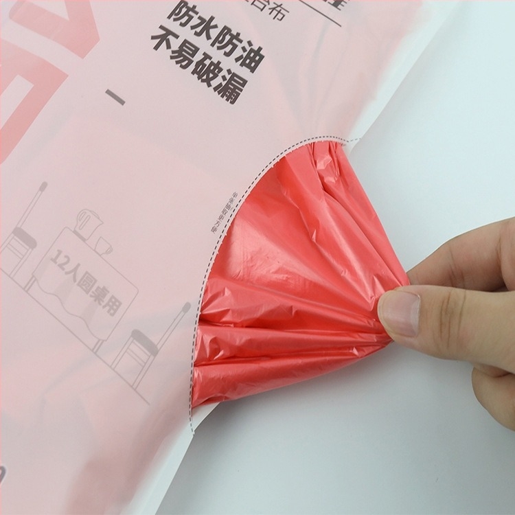 Comeya egyszer használatos PE asztalterítő, négyzet alakú, vastagság 0.5-0.55S, csomagolás 60 db