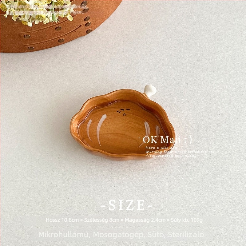Porcelán mártástál, Cartoon mintával, szabálytalan forma, underglaze felület, Instagram-stílus