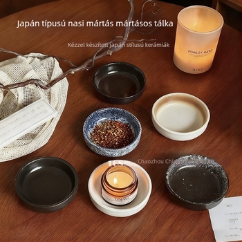 Kerámia japán stílusú mártástál, kör alakú, mikrohullámú sütőben használható, kemencés mázzal