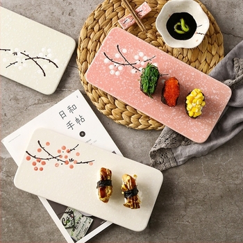 Porcelán japán stílusú négyzet alakú sushi tál, szilvavirág mintával, aláglazúrral, mikrosütőben használható