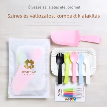Egyszer használatos műanyag sütő- és asztalterítő készlet születésnapokra — négyszögletes tálak, kések és villák, négy az egyben tortadíszítő készlet, logó nyomtatás és testreszabás elérhető