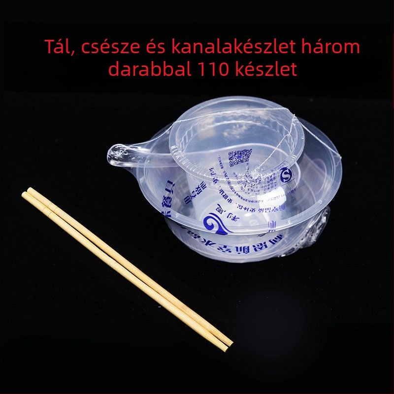 Egyszer használatos étkezési készlet, négy darabos, vastagított kialakítású, élelmiszer-minőségű műanyagból, nem biológiailag lebomló