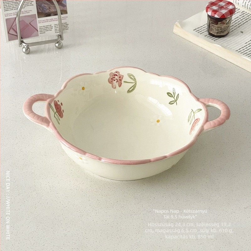 Porcelán desszerttál, kör alakú, virágmintás, koreai stílusú, alsó glazúrral.