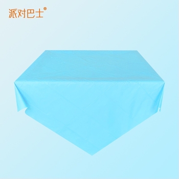 Egyszer használatos PE műanyag asztalterítő, téglalap alakú, 30 μm, egységes mintázat, logóval