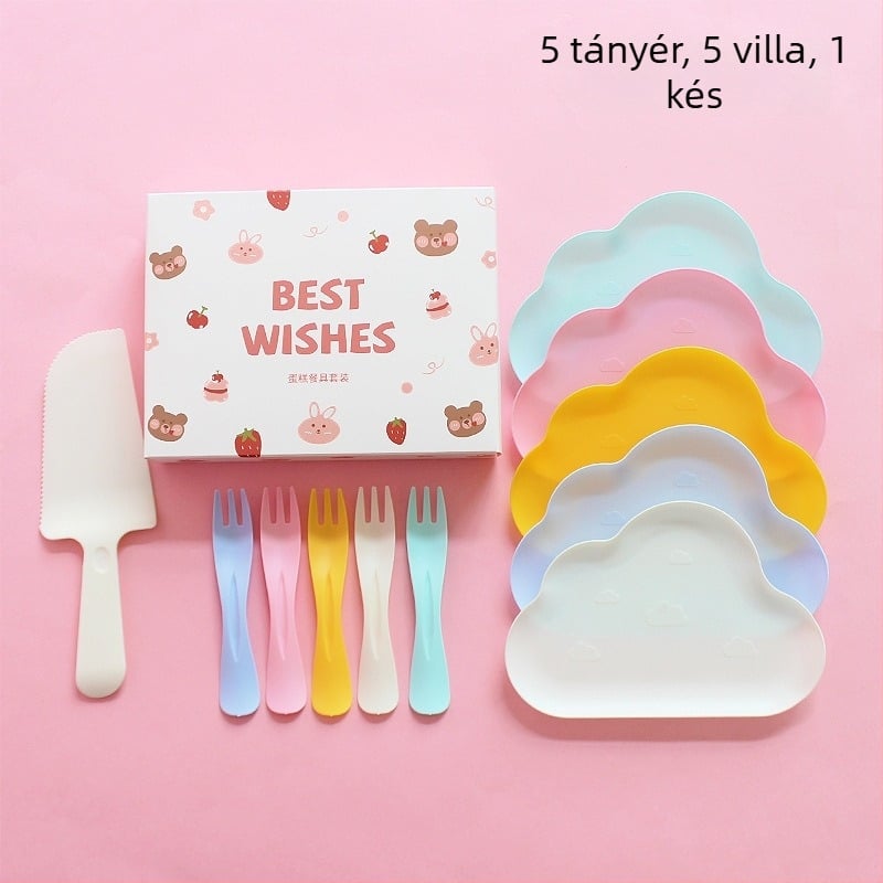 Egyszer használatos műanyag tányér és evőeszközök készlet rajzfilmmedvével, dobozban csomagolva születésnapi bulira