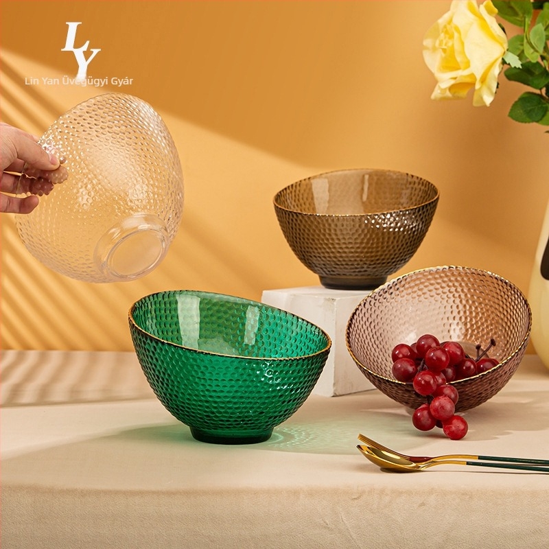Üvegből készült ovális salátás tál, modern minimalist stílus, hőálló üveg, mikrohullámú sütő nem használható, szállodai és éttermi használatra