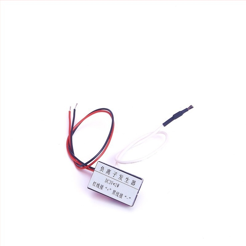 Mini aniongenerátor USB táppalású, 50 m3/h levegőáram, zaj <36 dB, ideális 10 m2 alatti terekhez, mechanikus vezérlés, pollen és allergének eltávolítása