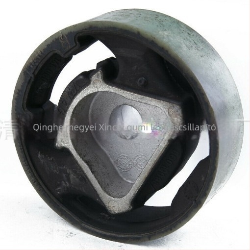 Motor gumitámasz tartó — Modellek: 5Q0198037, 5Q0199867C, 5Q0199868C; Anyag: gumi + alumíniumötvözet; Alkalmazható modellek: Golf, Touran, Passat A3, TT, Octavia, Leon; Márka: Qinghe County Xincai Rubber Shock Absorber Factory