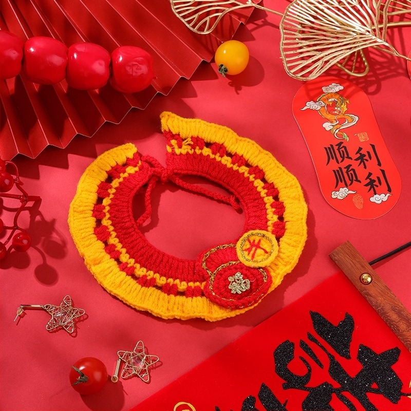 Kötött gyapjú kisállat-sál macskáknak és kutyáknak — Cartoon minta, univerzális használat, tavaszi fesztivál dekoráció