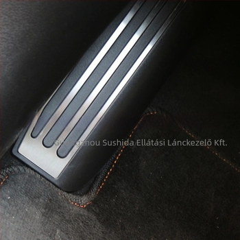 Speedstar rozsdamentes acél pedálkészlet Land Rover Range Rover, Range Rover Sport és Discovery 5 (2013–2020)