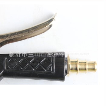 Yixin márkájú magasnyomású autómosó pisztoly csőbilincs-készlettel, fúvófej és pagoda fej