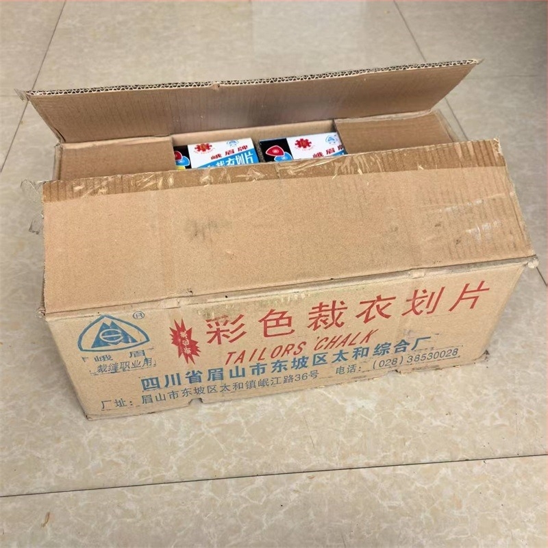 Olaj alapú varrókréta ruhákhoz, doboz 100, bruttó tömeg 20, japán stílus
