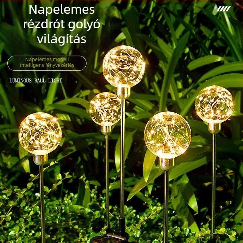 Napelemes kültéri vízálló gyeplámpa csillag-golyó alakú földbe szúrható talppal, IP65, 0,5W LED, réz test