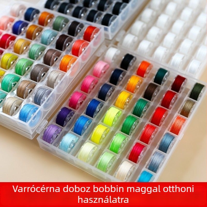 Varrógéphez való fonal, lila színű háztartási varrófonal, több színű kis tekercsek, lapos varrógéphez való fonal, hagyományos orsó tárolás.