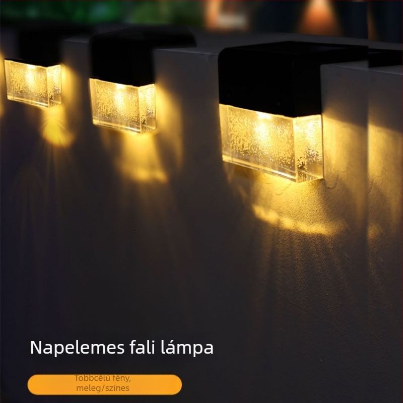 Napelemes kültéri falikar, IP55 vízálló, meleg fény, 3,2V, 1W, üzemidő 6–12 óra