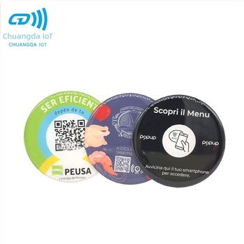 NTAG213/215/216 NFC epoxikártya – intelligens vizitkártya, tárolókapacitás 144/504/888×8, olvasási/írási idő 10, érzékelési távolság 1–10, PVC epoxigyanta kapszula