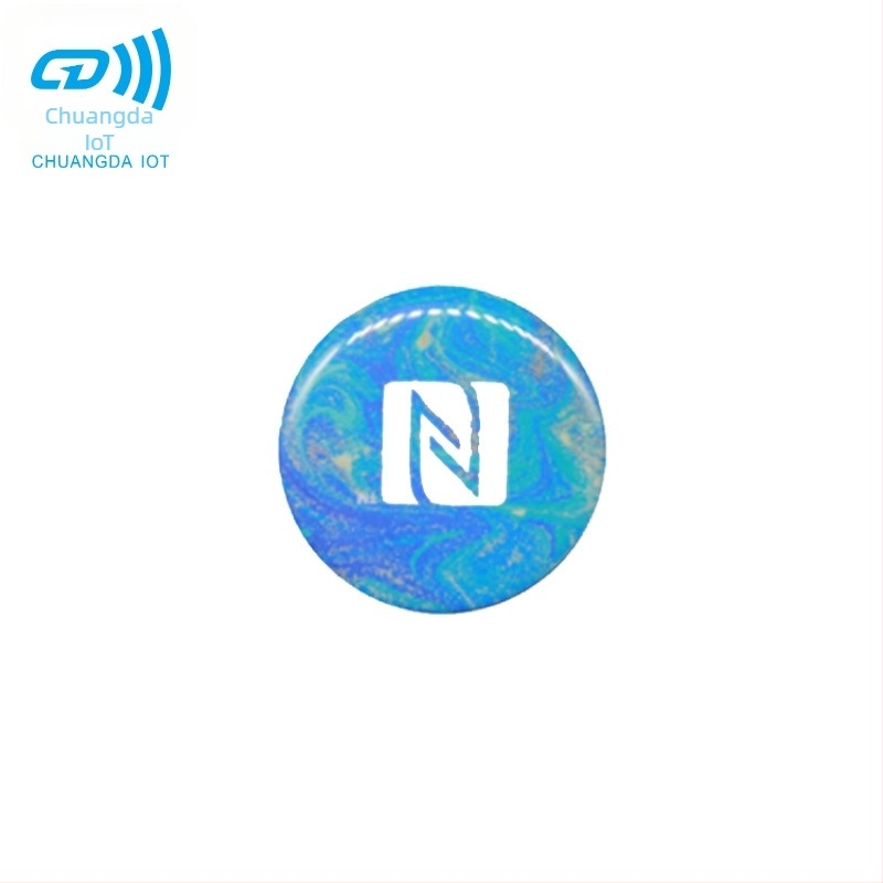 NTAG213/215/216 NFC epoxikártya – intelligens vizitkártya, tárolókapacitás 144/504/888×8, olvasási/írási idő 10, érzékelési távolság 1–10, PVC epoxigyanta kapszula