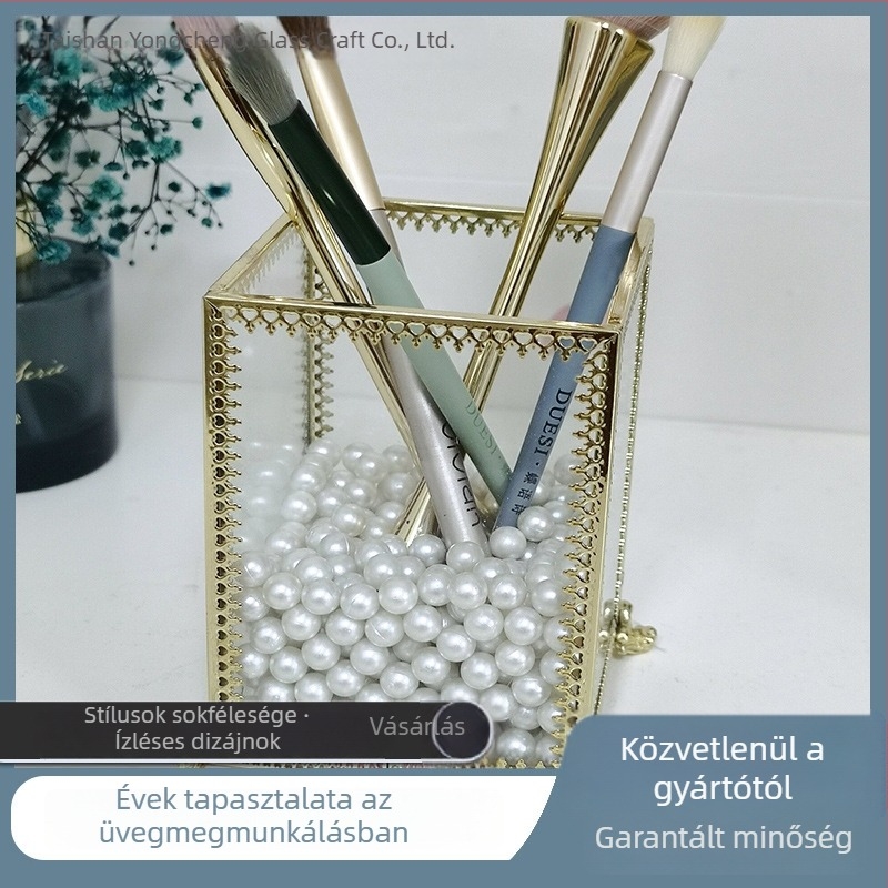 Áttetsző négyszögletes sminkecset-tároló gyöngyökkel