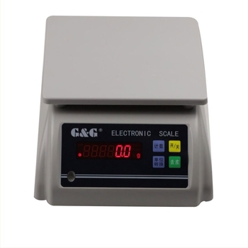 Vízálló elektronikus mérleg, pontosság 0,1 g, 1,5 kg; kapacitások 30 kg/6 kg/15 kg, újratölthető