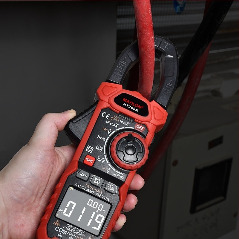 Digitális clamp-mérő HT208A/D, kapacitásmérés, nagy áram