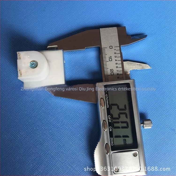 KL KZD-28 mutatós ampermérő, 220V