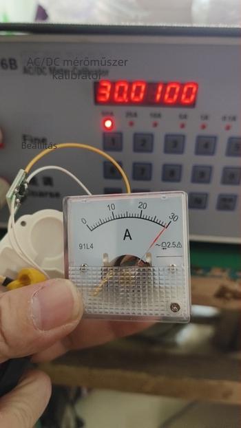 91L4 30A mutató típusú ampermérő, 10–30 A