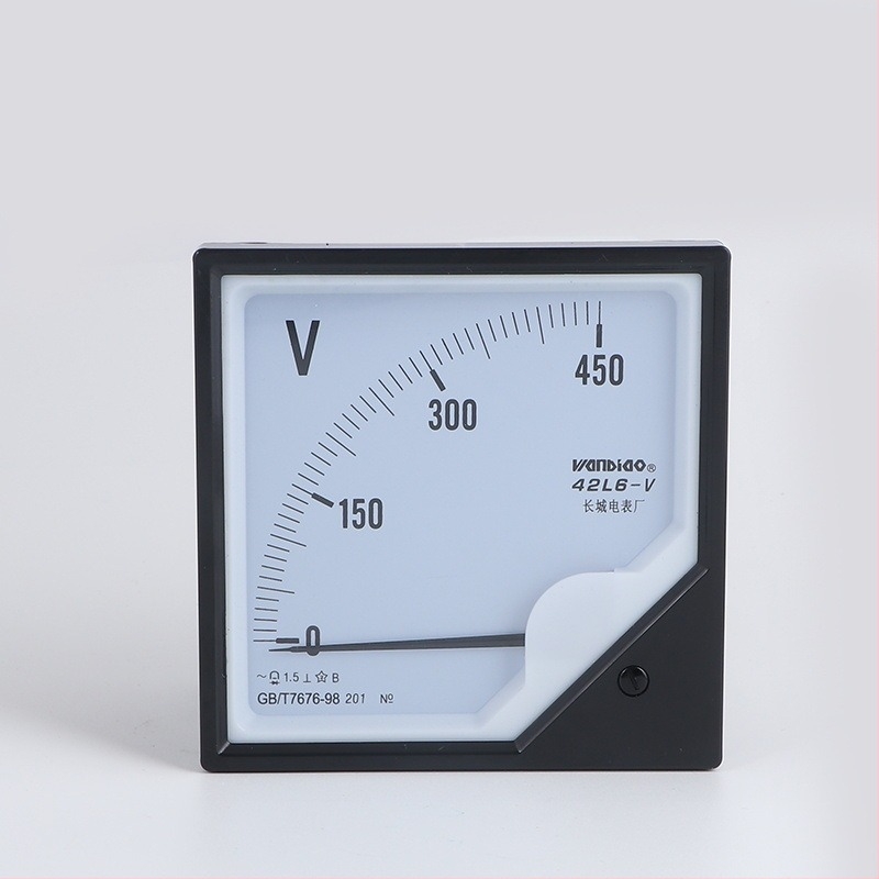 Pointer típusú váltóáramú voltmérő 42L6, tartományok: 250V, 300V, 450V, 500V, 1000V, Independence márka