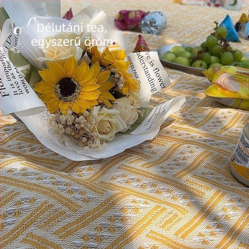 Kemping Piknik matrac – pamut, nedvességálló, vastagított, 1-2 személy számára