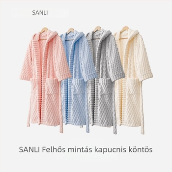 Uniszex kapucnis fürdőköpeny korall plüss anyagból, 840 g, meleg ősz-télre