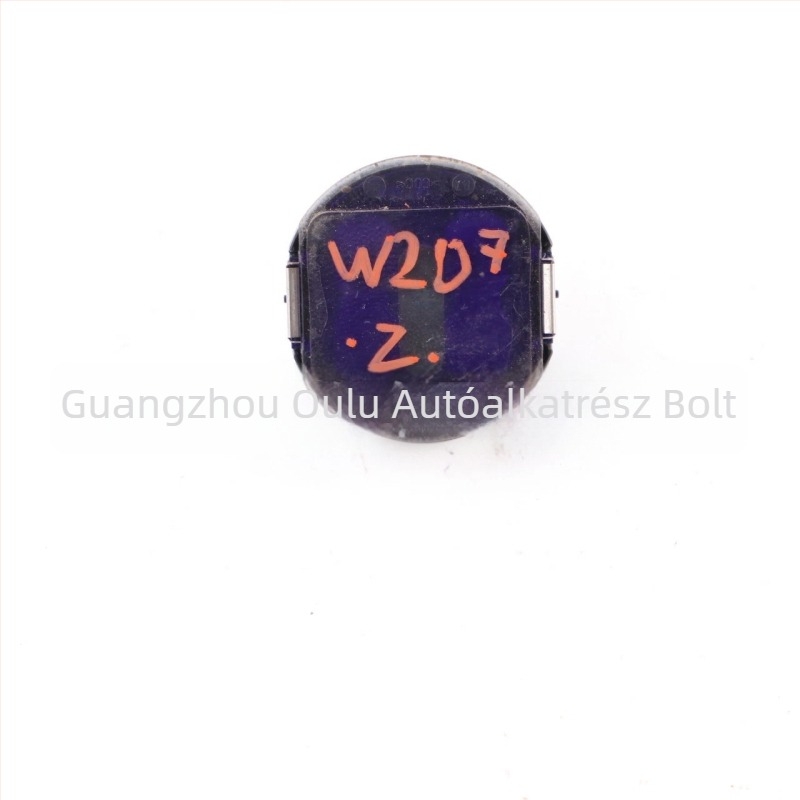 A2049013003 Esőérzékelő Mercedes-Benz és BMW számára