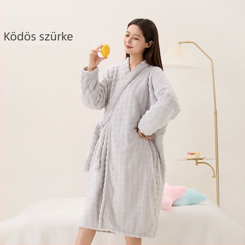 Női korall-flíz fürdőköpeny – nedvszívó, teljes testet befedő fürdőlepel, tavasz–ősz kiadás