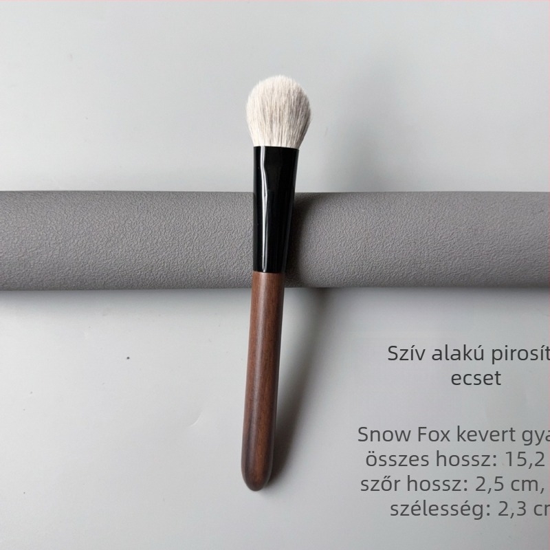 Highlighter és pirosító ecset, szőrszálak hófújás keverékéből, fa hosszú nyél, egyedi csomagolás