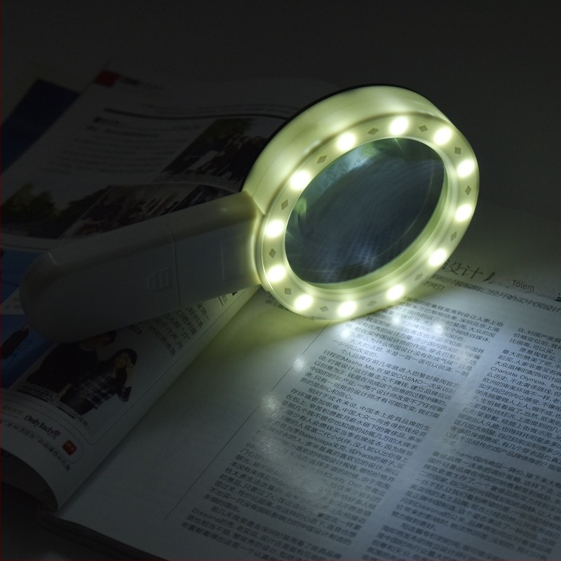 Jiatu 30X Kézi Nagyító 12 LED-del Olvasáshoz és Antik Ékszerek Értékeléséhez